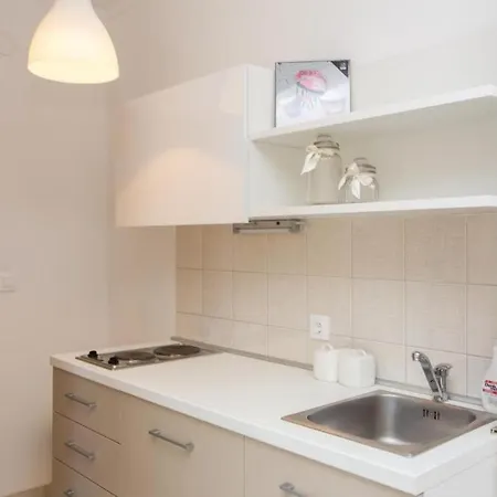 Babilon - Luxury One Bedroom With Balcony And Sea View * Zaton (Dubrovnik-Neretva)